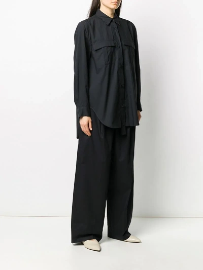 Shop Maison Flaneur Long-sleeved Curved Hem Shirt In Black