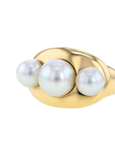 Pre-owned Chanel 2010s Cultured Pearls Ring In White