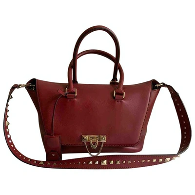 Pre-owned Valentino Garavani Demilune Leather Handbag In Burgundy