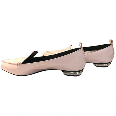 Pre-owned Nicholas Kirkwood Pink Patent Leather Flats