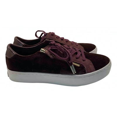 Pre-owned Tommy Hilfiger Burgundy Suede Trainers