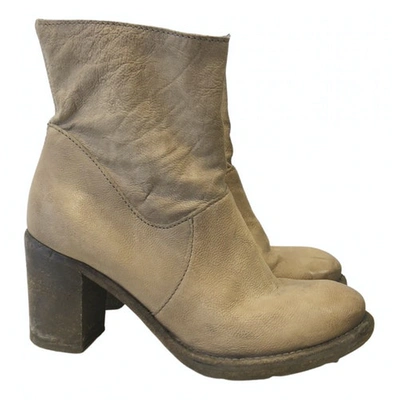 Pre-owned As98 Leather Ankle Boots In Beige