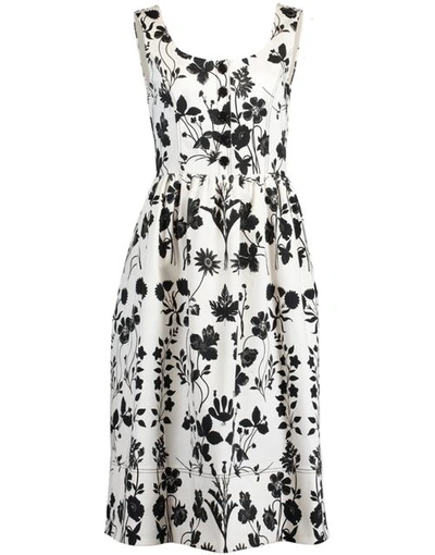 Shop Oscar De La Renta Botanical Print Midi Dress