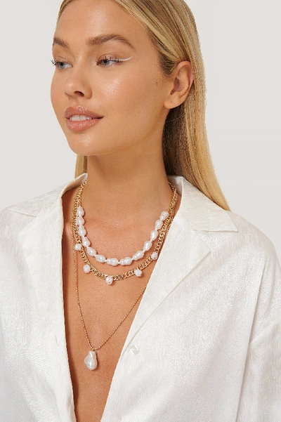 Shop Misslisibell X Na-kd 3 In 1 Pearl Necklace - Gold