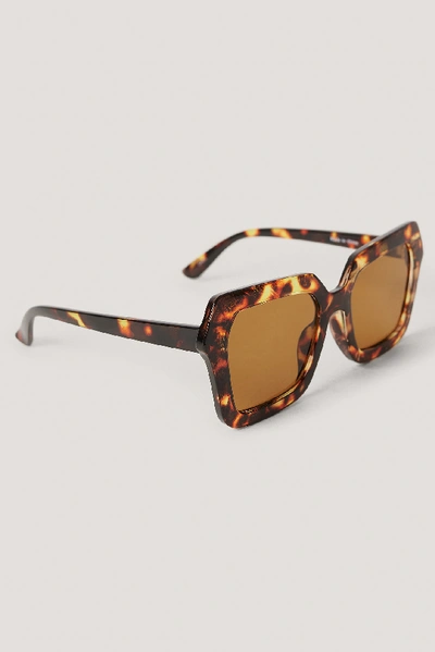 Shop Na-kd Oversize Retro Squared Edge Sunglasses - Brown In Tortois