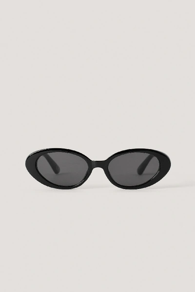 Shop Na-kd Oval Retro Sunglasses - Black