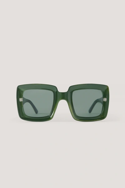 Shop Na-kd Big Retro Sunglasses - Green In Dark Green