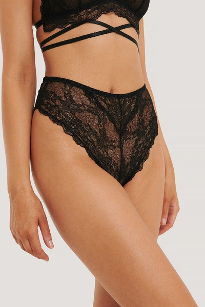 Shop Na-kd Wrapped Highwaist Lace V-string Panty Black
