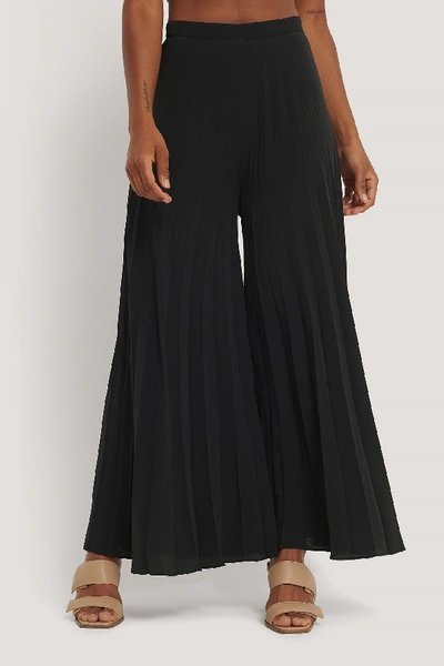 Shop Mango Agosto Trousers - Black