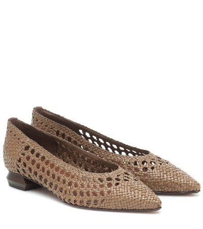 Shop Souliers Martinez Illetes 30 Woven Leather Ballet Flats In Brown