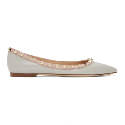 Shop Valentino Grey And Pink  Garavani Patent Rockstud Ballerina Flats In 39k Grey/p