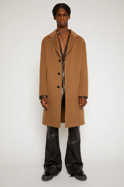 Acne camel outlet coat