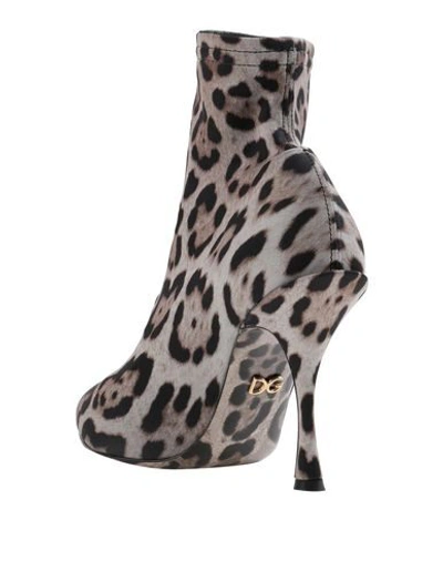 Dolce & Gabbana 90mm Leopard Stretch Jersey Ankle Boots In Beige