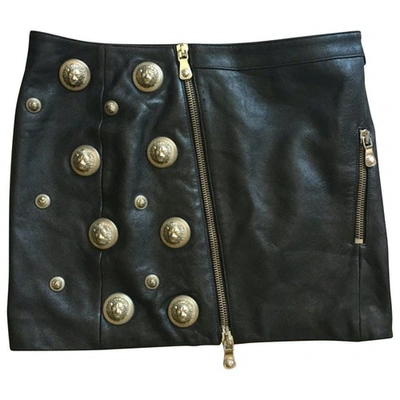 Pre-owned Versus Black Leather Skirt