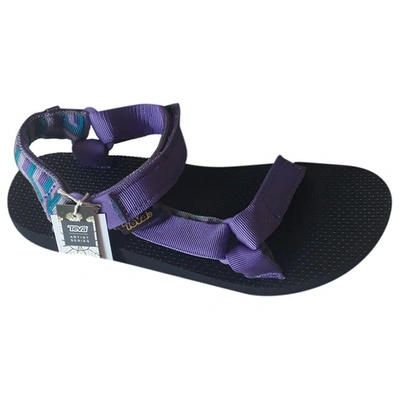 Pre-owned Teva Purple Sandals