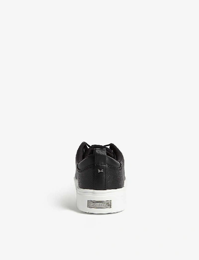 泰达品牌标识皮革运动鞋