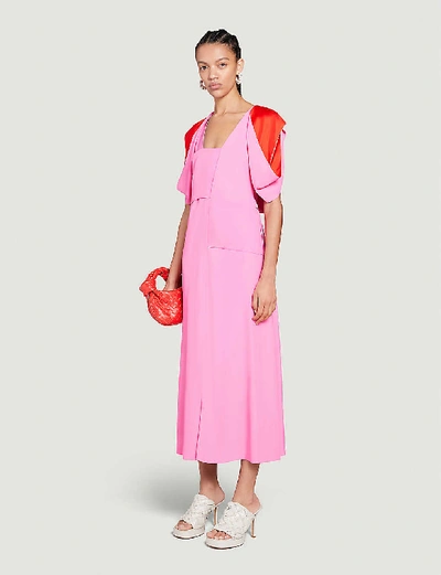 Shop Bottega Veneta Two-tone Wool Midi Dress In Bubblegum-poppy