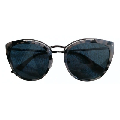 Pre-owned Prada Grey Sunglasses