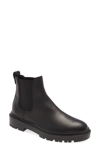 combat chelsea boot