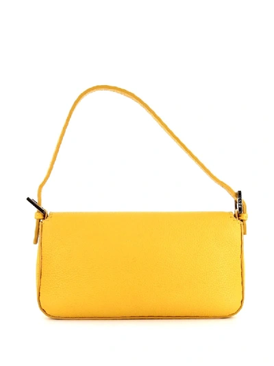 Pre-owned Fendi Baguette 手提包 In Yellow