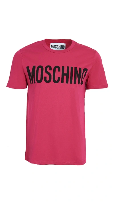 Shop Moschino T-shirt In Violet