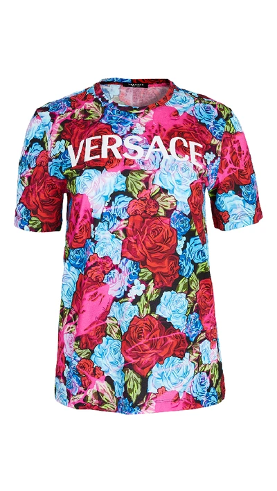 Shop Versace T-shirt Donna Bio + Ricamo In Rosso/azzurro/fuxia