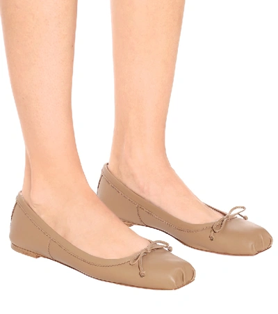 Shop Christian Louboutin Mamadrague Leather Ballet Flats In Brown