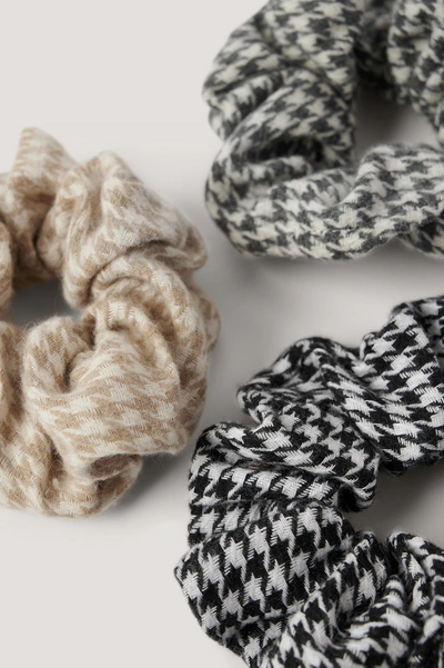 Shop Na-kd 3-pack Houndstooth Scrunchies - Multicolor In Mixed