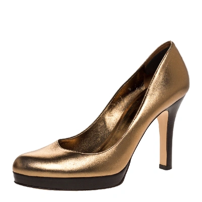 Pre-owned Gucci Metallic Gold Leather Platform Pumps Size 38.5