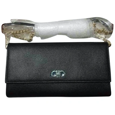 Pre-owned Ferragamo Leather Clutch Bag In Black