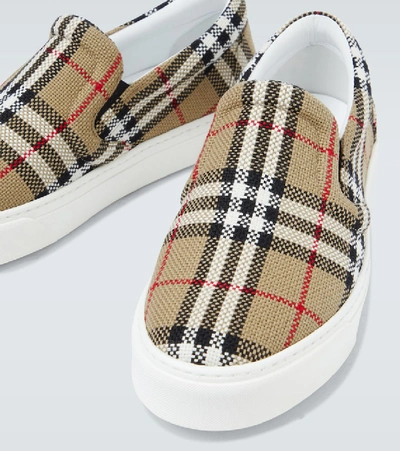 Shop Burberry Thompson Checked Slip-on Sneakers In Beige