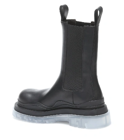 Bottega Veneta Tire Rubber-trimmed Leather Chelsea Boots In Black