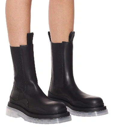 Bottega Veneta Tire Rubber-trimmed Leather Chelsea Boots In Black