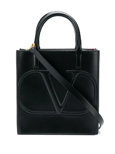 Valentino vlogo walk sale