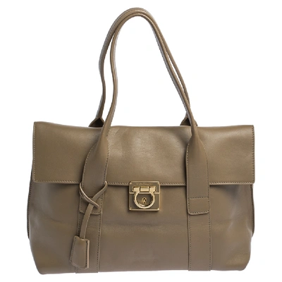 Pre-owned Ferragamo Beige Leather Sookie Top Handle Bag