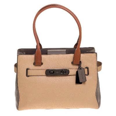 Pre-owned Coach Beige/grey Leather Swagger 33 Tote