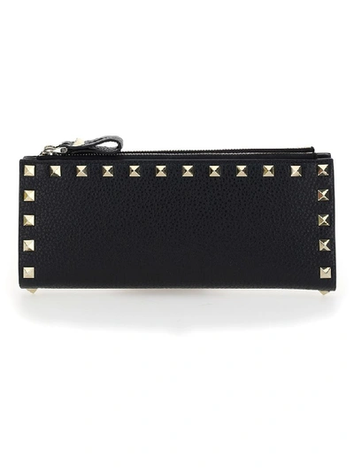 Shop Valentino Garavani Rockstud Wallet In Black