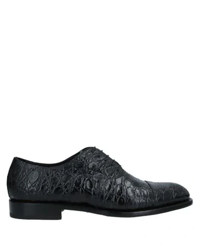 Shop Doucal's Laced Shoes In Black