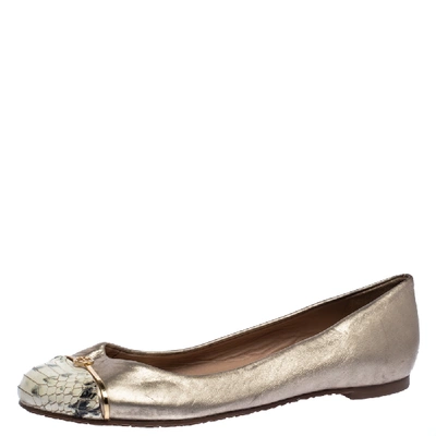 Pre-owned Tory Burch Metallic Gold Leather And Snake Print Cap Toe Bar Logo Ballet Flats Size 37
