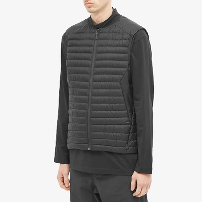 conduit lt vest