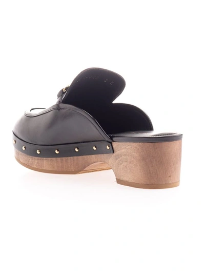 Shop Ferragamo Salvatore  Women's Black Leather Sandals