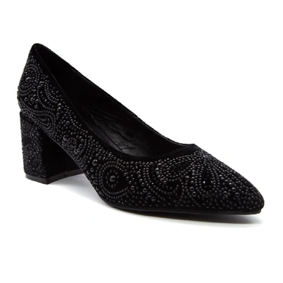 Shop Alma En Pena Women's Black Leather Pumps