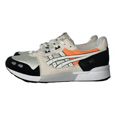 Pre-owned Asics White Cloth Trainers