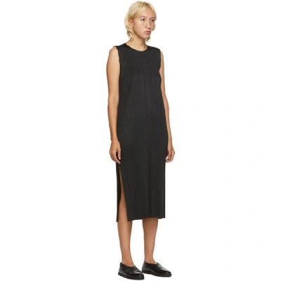 Shop Issey Miyake Black Sleeveless Mid-length Dress In 15 Black