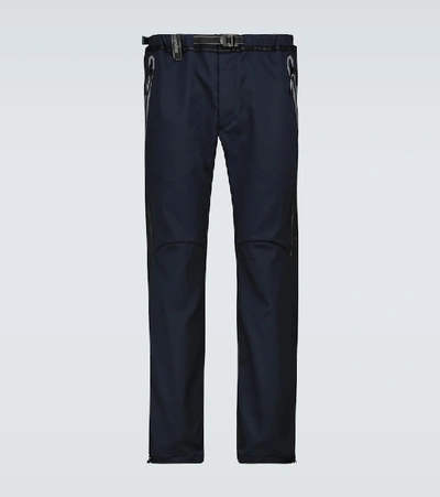 Shop And Wander Air Hold Knee Pants In Blue