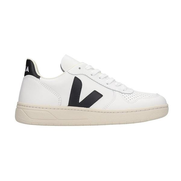 veja shoes black