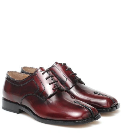 Shop Maison Margiela Tabi Leather Derby Shoes In Red