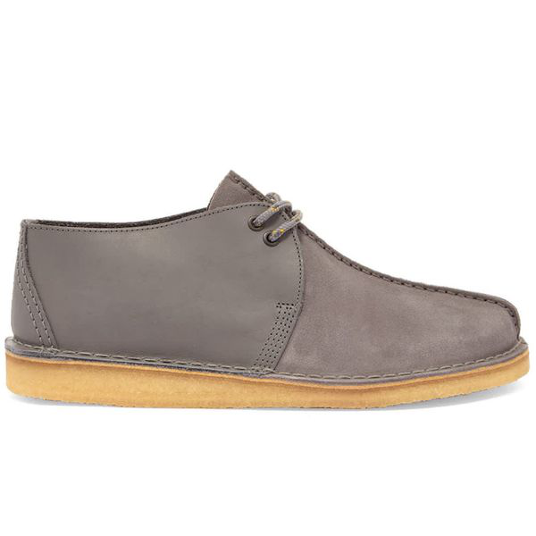 clarks chukka grey
