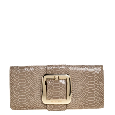 Pre-owned Michael Kors Michael  Light Olive Python Effect Leather Sutton Clutch In Green