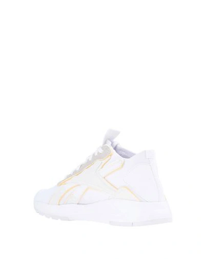 Victoria Beckham Sneakers In White
